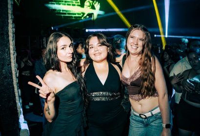 062726_TimeMachine_Avalon_boda_photos-16