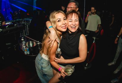 072426_black-v-neck_avalon_Tony@tonysib_visuals_photos-03004